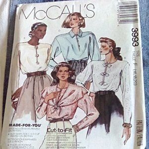 McCall's Misses' blouse in 4 variations 16-20